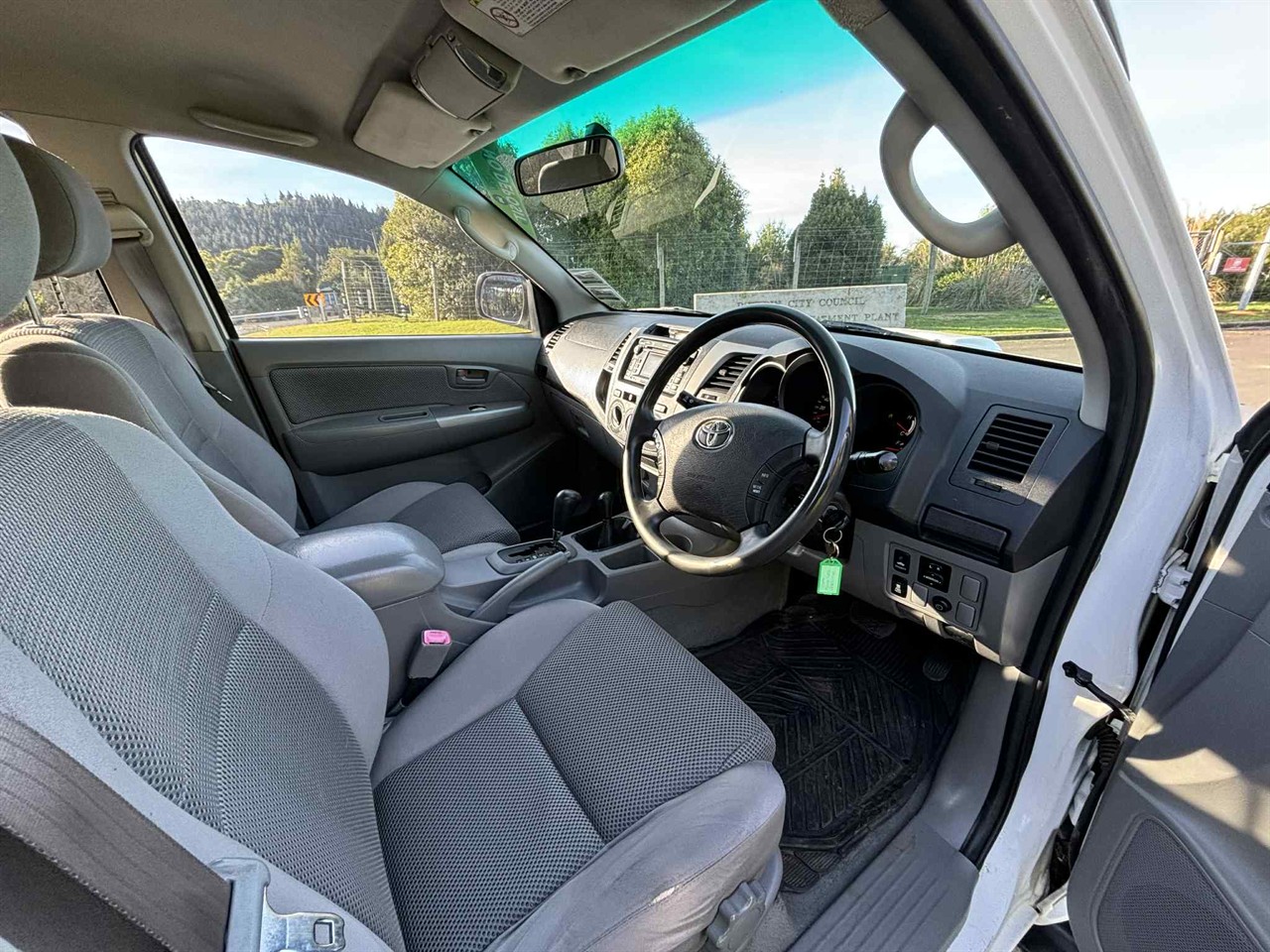 2011 Toyota Hilux