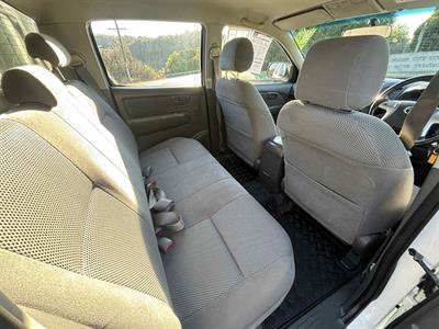 2013 Toyota Hilux - Thumbnail
