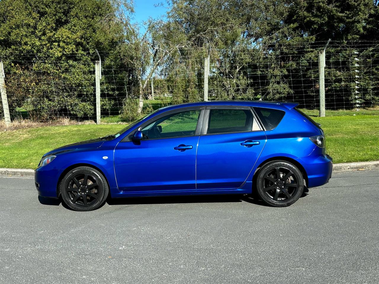 2007 Mazda Axela