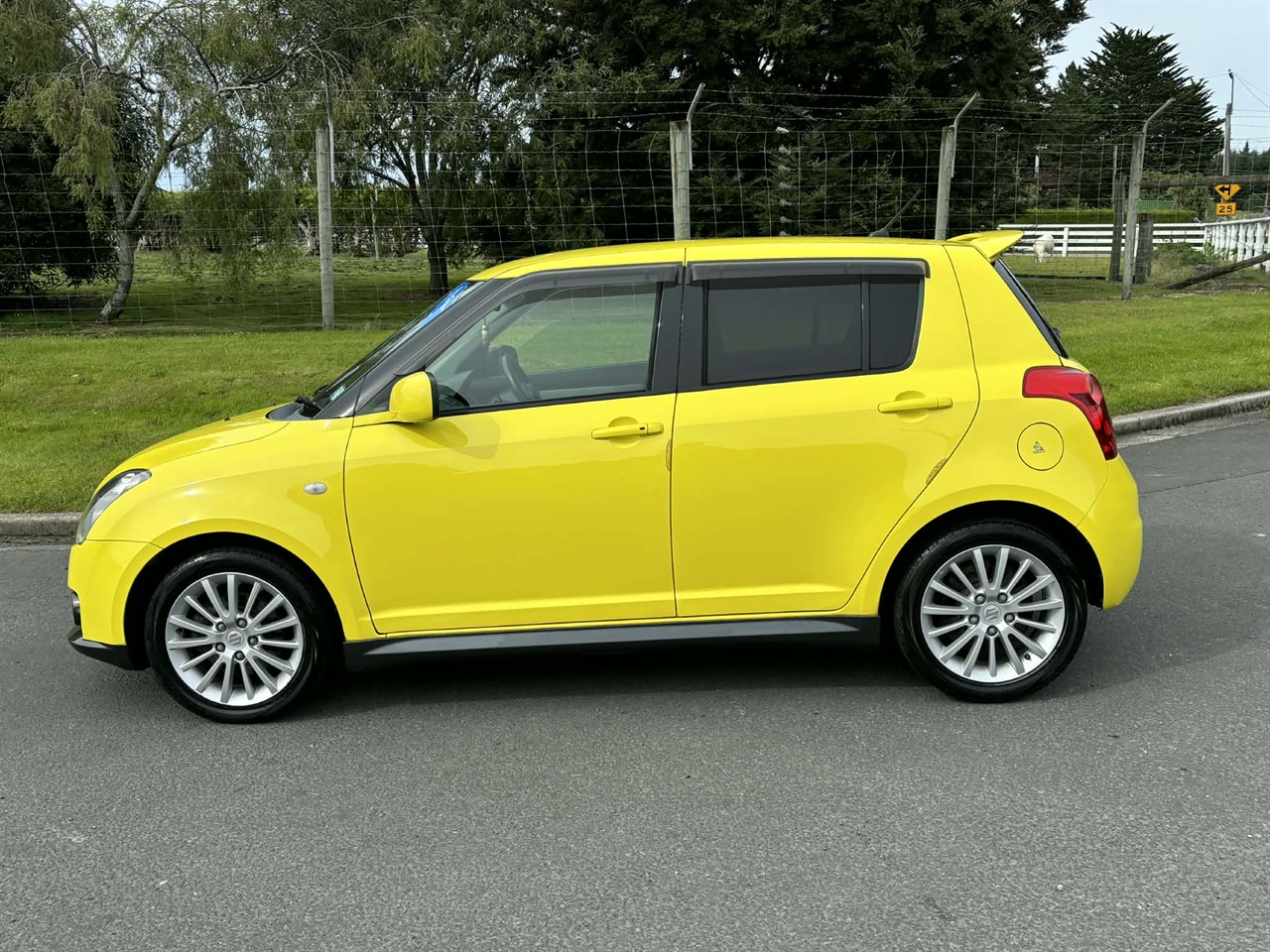 2006 Suzuki Swift