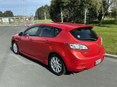 2012 Mazda Axela - Thumbnail