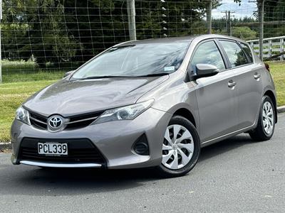 2013 Toyota Corolla - Thumbnail
