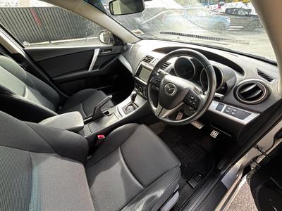 2009 Mazda Axela - Thumbnail