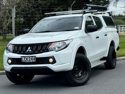 2018 Mitsubishi Triton - Thumbnail