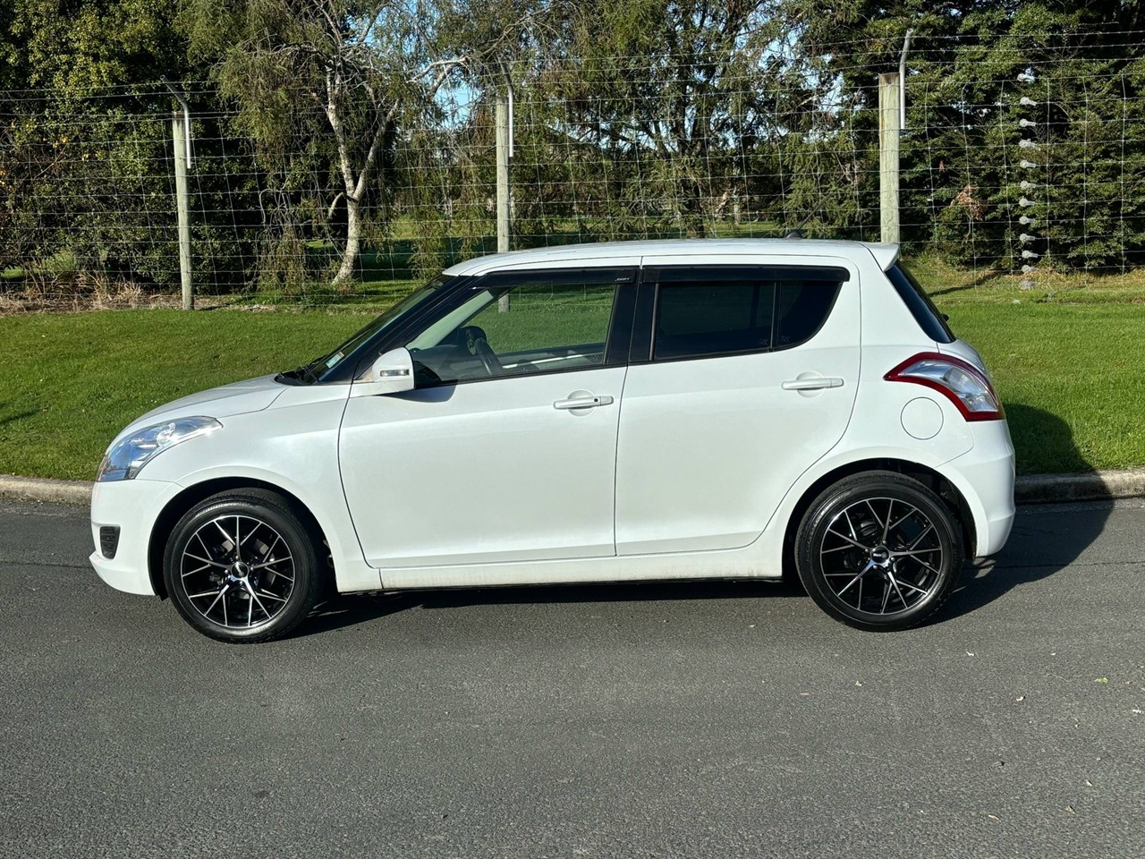 2012 Suzuki Swift