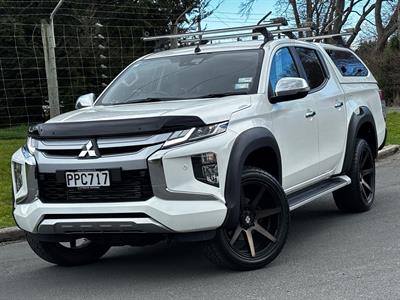 2022 Mitsubishi Triton