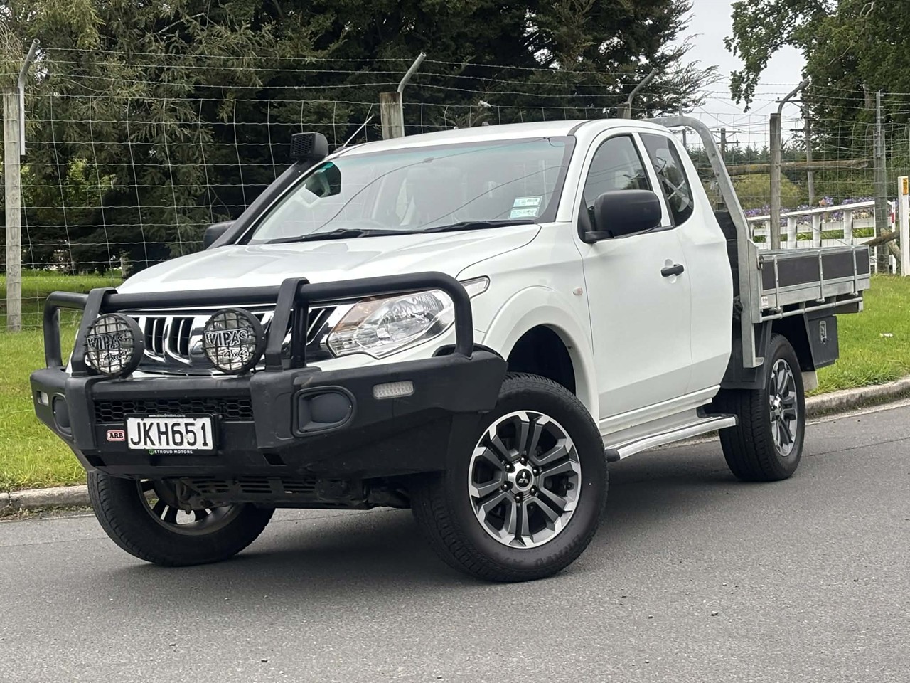 2015 Mitsubishi Triton