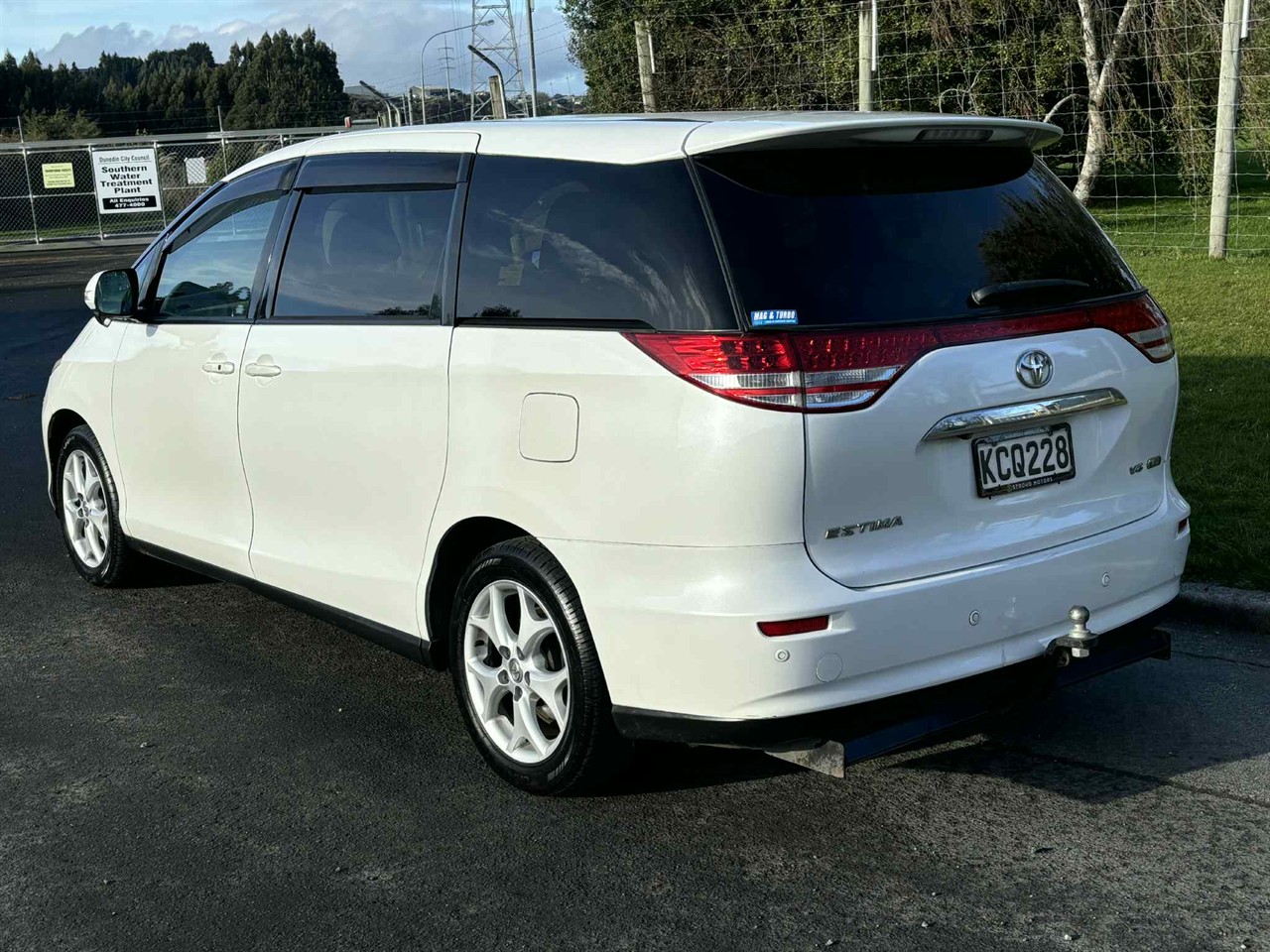 2006 Toyota Estima