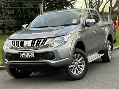 2015 Mitsubishi Triton - Thumbnail