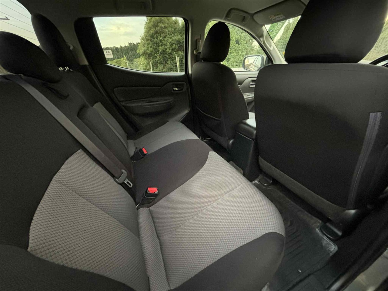 2015 Mitsubishi Triton