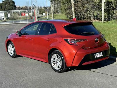 2018 Toyota Corolla - Thumbnail