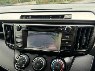 2016 Toyota Rav4 - Thumbnail