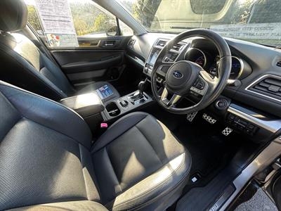 2015 Subaru Outback - Thumbnail
