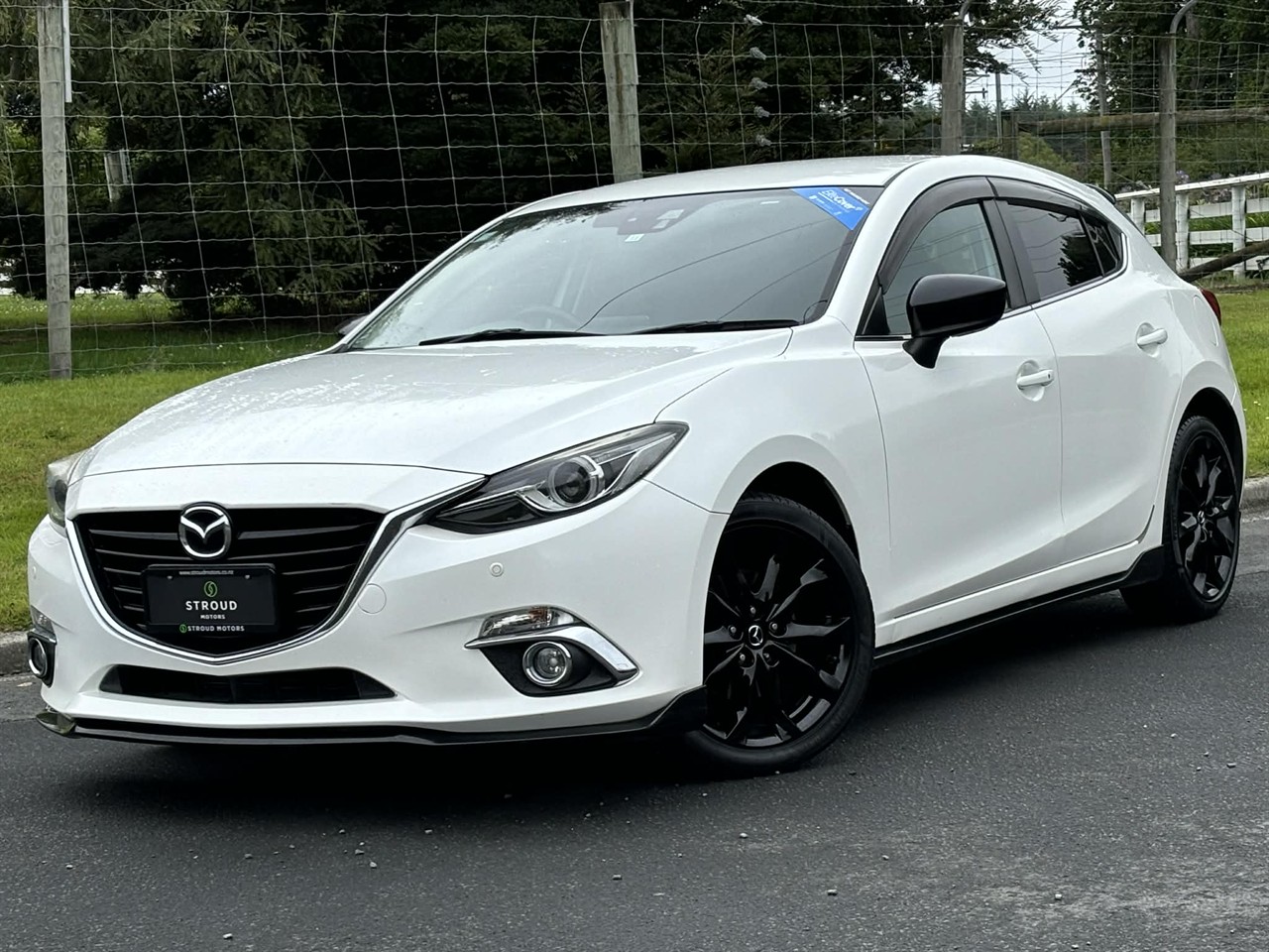 2014 Mazda Axela