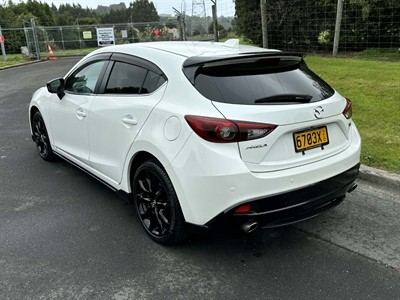 2014 Mazda Axela - Thumbnail