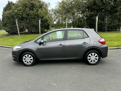 2011 Toyota Corolla - Thumbnail