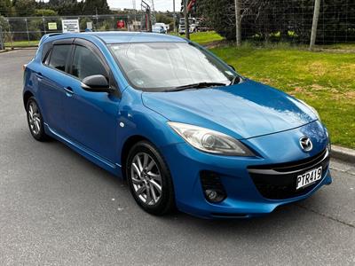 2013 Mazda Axela - Thumbnail