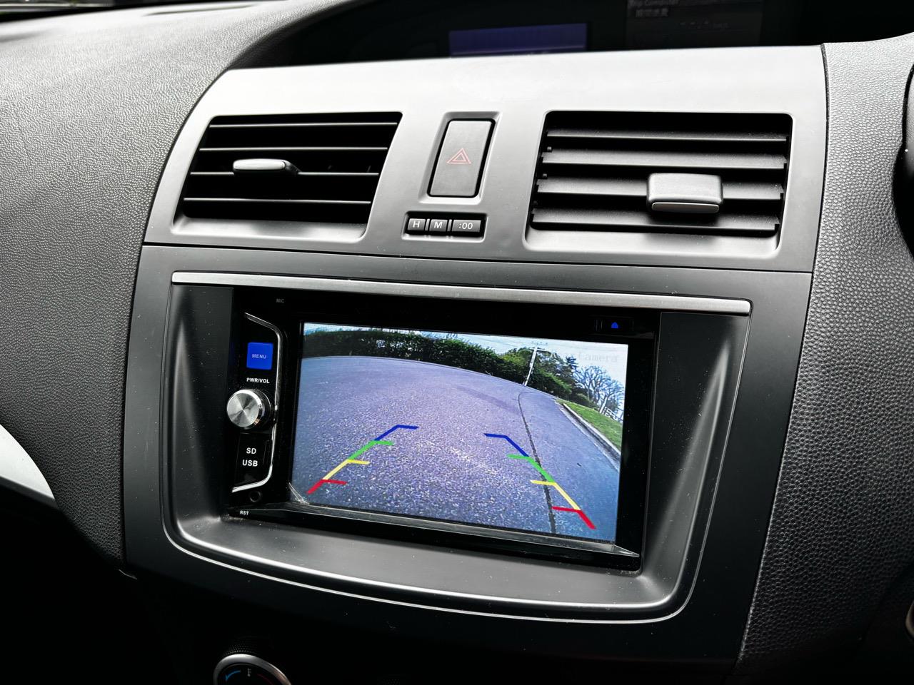 2013 Mazda Axela