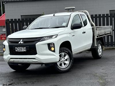 2020 Mitsubishi Triton - Thumbnail