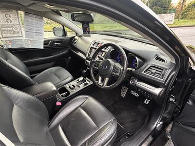 2015 Subaru Outback - Thumbnail