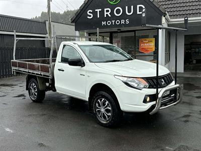 2018 Mitsubishi Triton - Thumbnail