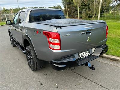2018 Mitsubishi Triton - Thumbnail
