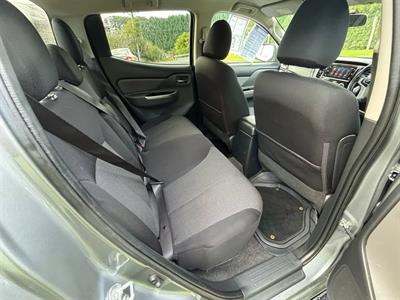 2018 Mitsubishi Triton - Thumbnail