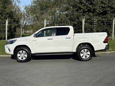 2018 Toyota Hilux - Thumbnail