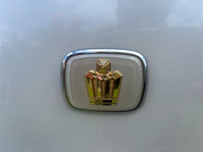 2004 Toyota Crown - Thumbnail