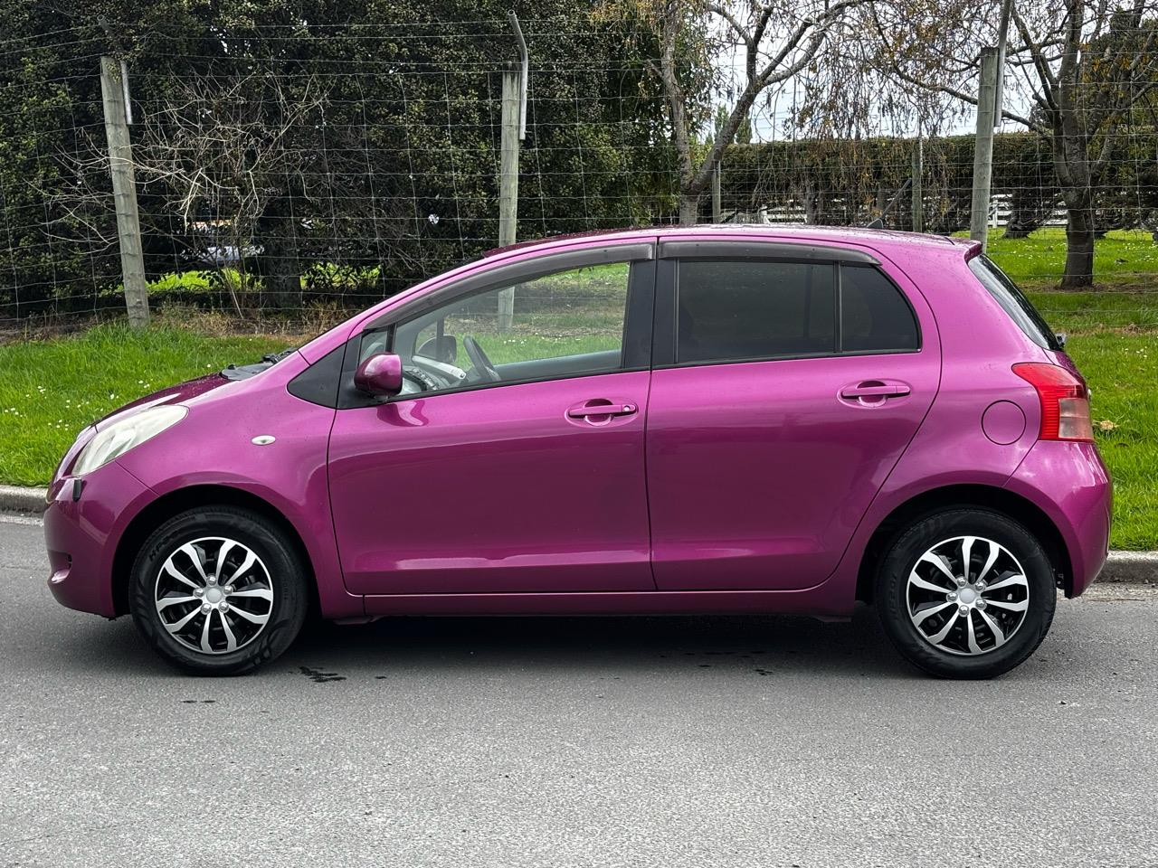 2005 Toyota Vitz