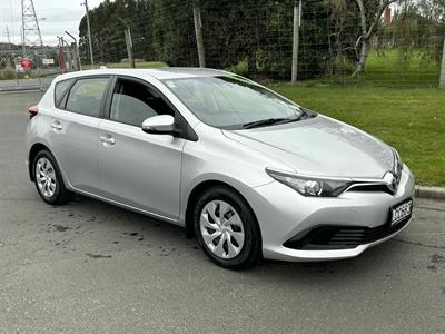 2017 Toyota Corolla - Thumbnail