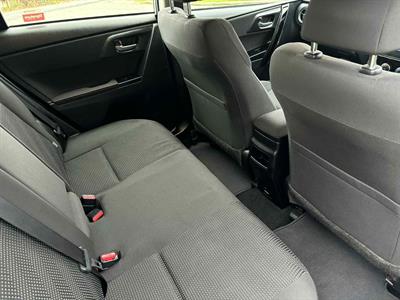 2017 Toyota Corolla - Thumbnail