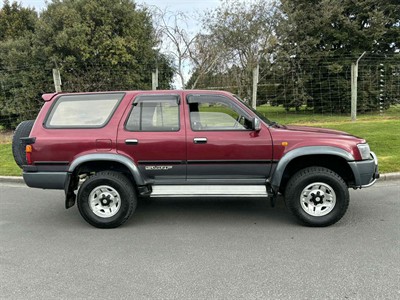 1995 Toyota Surf - Thumbnail