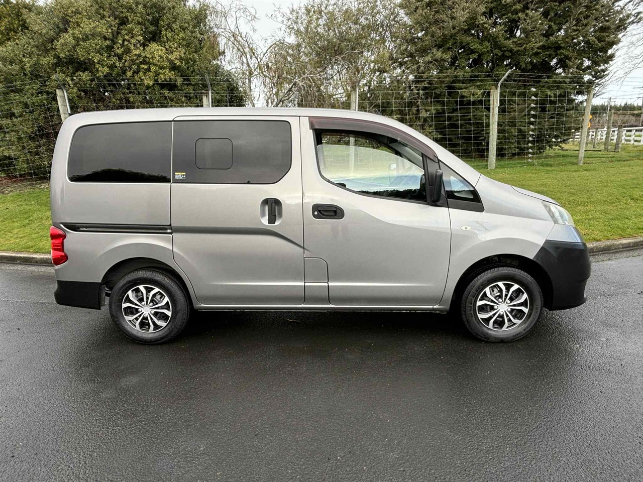 2010 Nissan Nv200