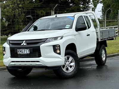 2022 Mitsubishi Triton