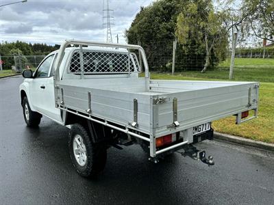 2022 Mitsubishi Triton - Thumbnail