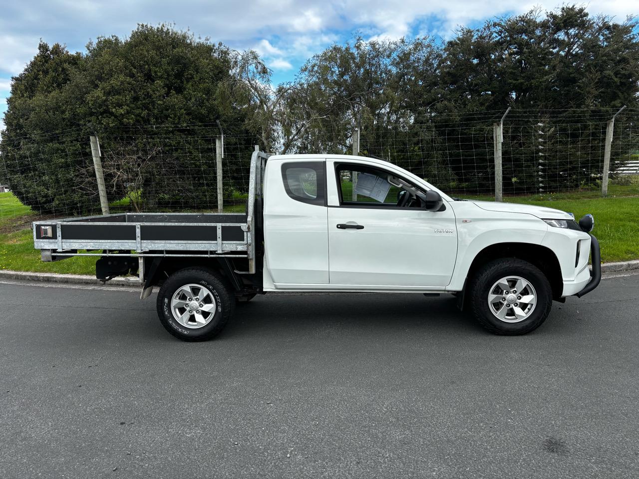 2020 Mitsubishi Triton