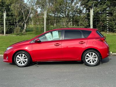 2013 Toyota Corolla - Thumbnail