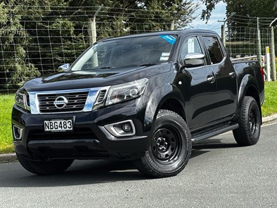 2020 Nissan Navara - Thumbnail