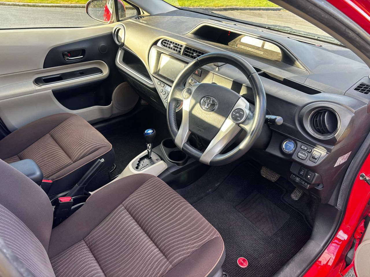 2013 Toyota Aqua