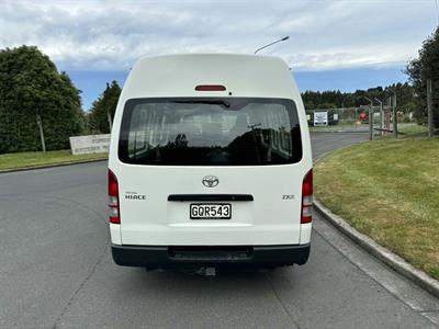 2012 Toyota Hiace - Thumbnail