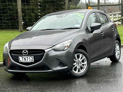 2018 Mazda Mazda2 - Thumbnail