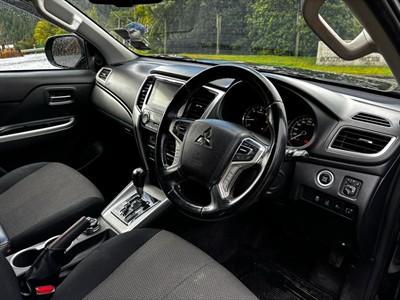 2020 Mitsubishi Triton - Thumbnail