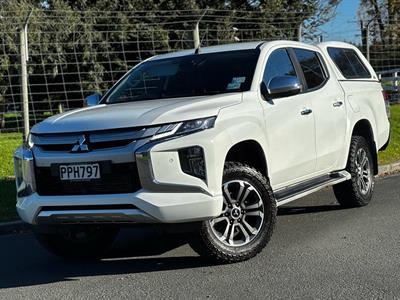 2022 Mitsubishi Triton