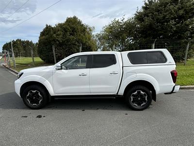 2021 Nissan Navara - Thumbnail