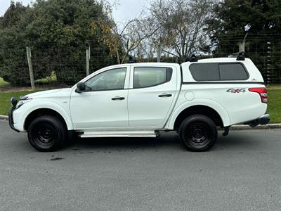 2018 Mitsubishi Triton - Thumbnail